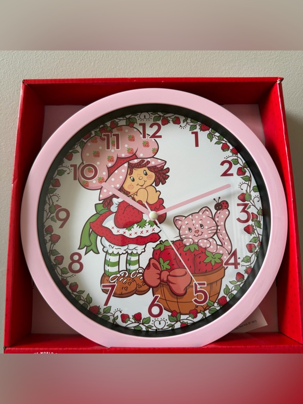 Strawberry Shortcake Clock NEW Gift Custard 80s Decor Room Decoration Cottage